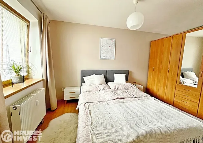 Prodej bytu 2+kk, Hradec Králové, Na Hrázce, 58 m2