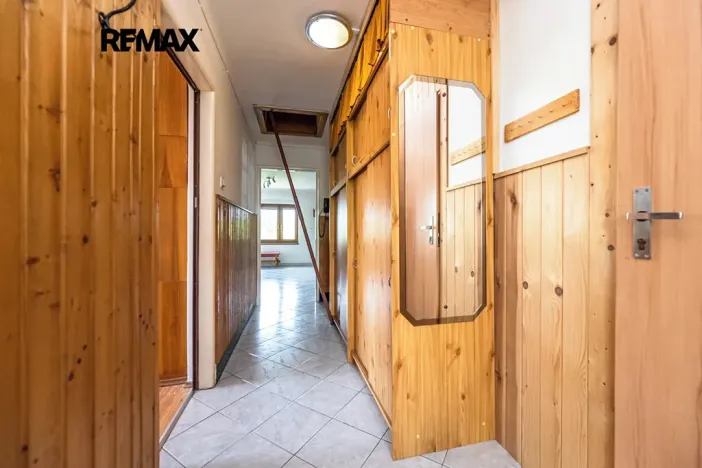 Prodej rodinného domu, Kamenice, Pražská, 166 m2