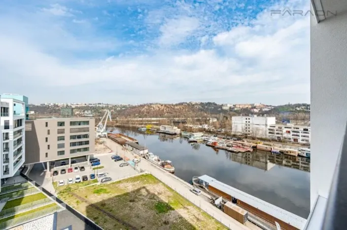 Pronájem bytu 2+kk, Praha - Holešovice, V přístavu, 54 m2