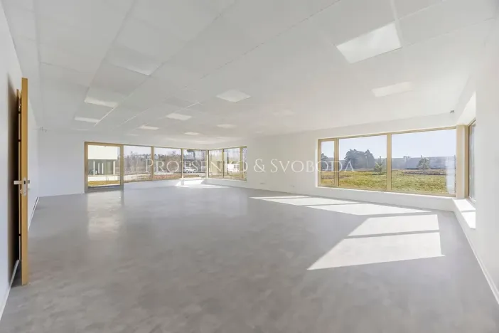 Pronájem kanceláře, Velká Bíteš, 270 m2