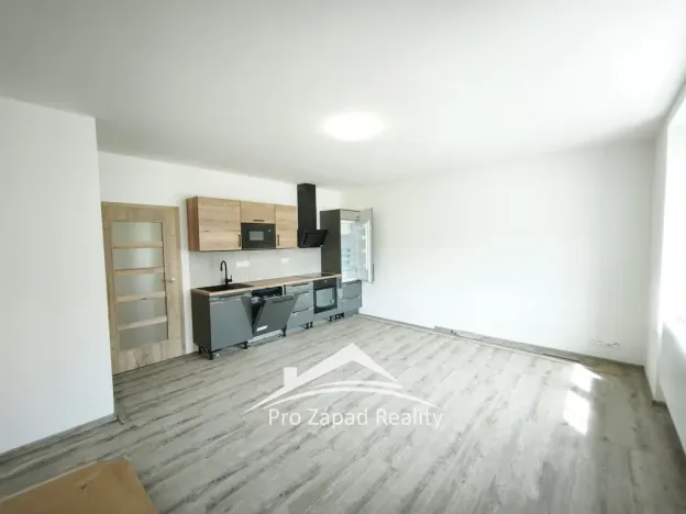 Pronájem bytu 2+kk, Plzeň, Třebízského, 52 m2