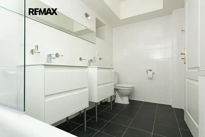 Pronájem vily, Praha - Nebušice, Na Malé Šárce, 302 m2