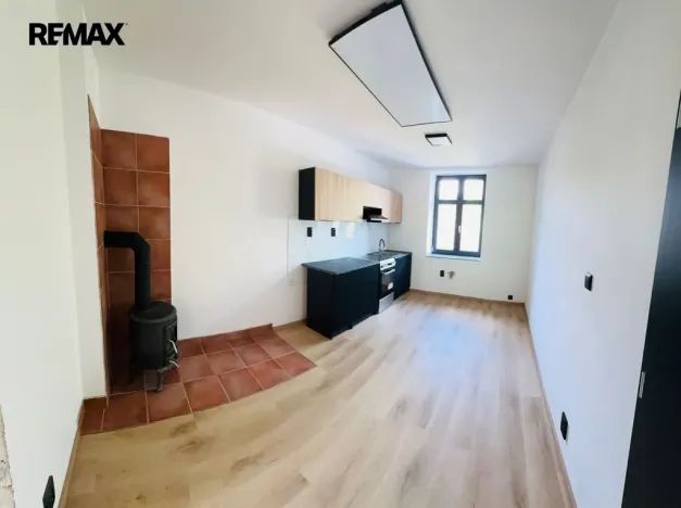 Pronájem bytu 1+1, Jilemnice, Nouzov, 44 m2