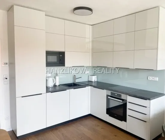Pronájem bytu 2+kk, České Budějovice - České Budějovice 5, Ledenická, 51 m2