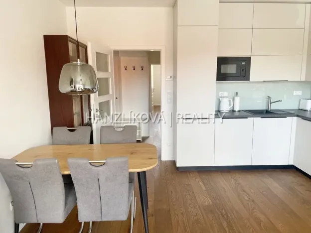 Pronájem bytu 2+kk, České Budějovice - České Budějovice 5, Ledenická, 51 m2