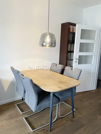 Pronájem bytu 2+kk, České Budějovice - České Budějovice 5, Ledenická, 51 m2
