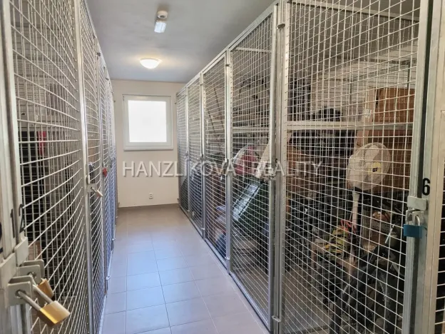 Pronájem bytu 2+kk, České Budějovice - České Budějovice 5, Ledenická, 51 m2