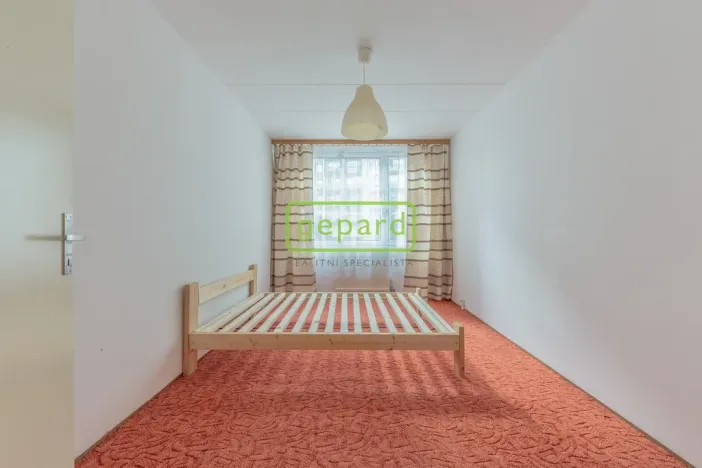 Pronájem bytu 4+1, Praha, U zeleného ptáka, 84 m2