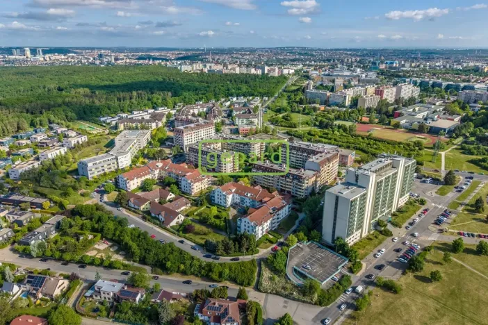 Pronájem bytu 4+1, Praha, U zeleného ptáka, 84 m2