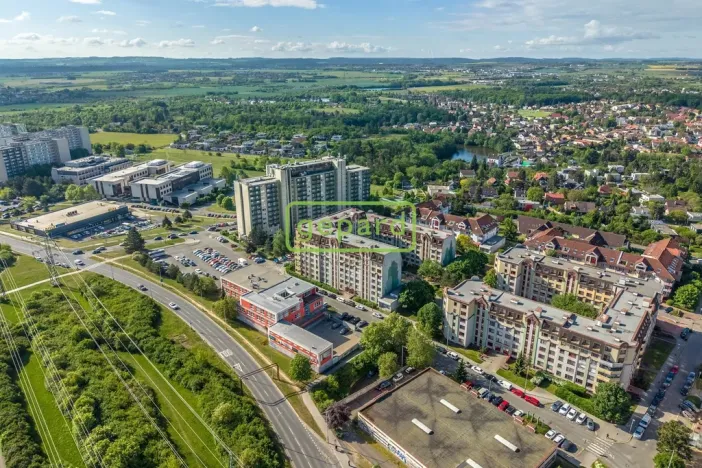 Pronájem bytu 4+1, Praha, U zeleného ptáka, 84 m2