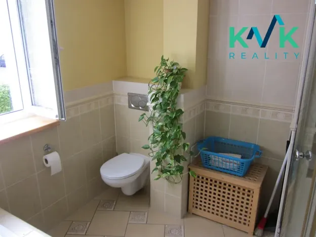Pronájem bytu 3+1, Karlovy Vary, Šumavská, 77 m2