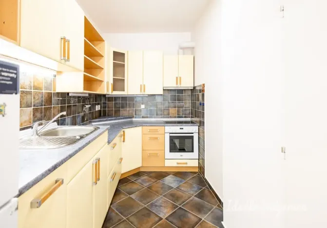Pronájem bytu 2+kk, Praha - Kyje, Lásenická, 51 m2