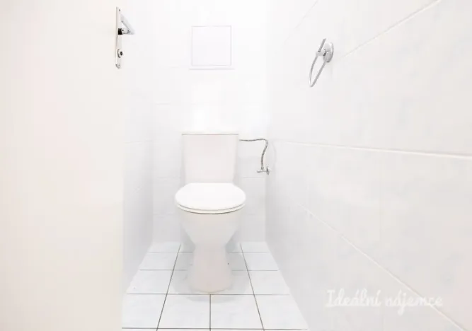 Pronájem bytu 2+kk, Praha - Kyje, Lásenická, 51 m2