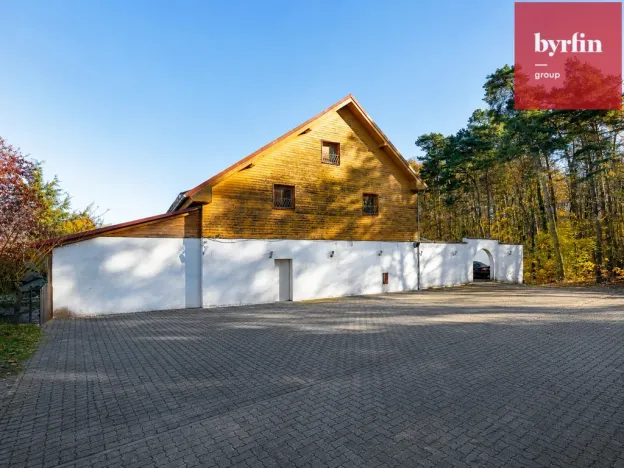 Prodej chaty, Krnov - Pod Cvilínem, V Zálesí, 820 m2