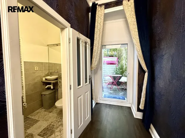 Prodej bytu 2+kk, Karlovy Vary, Pod Jelením skokem, 48 m2