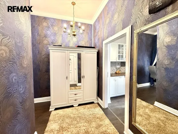 Prodej bytu 2+kk, Karlovy Vary, Pod Jelením skokem, 48 m2