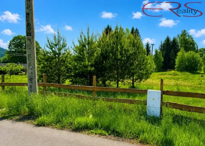 Prodej pozemku pro bydlení, Cvikov - Trávník, 5479 m2