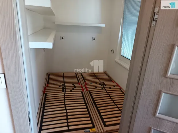 Pronájem bytu 2+kk, Praha - Chodov, Valentova, 30 m2