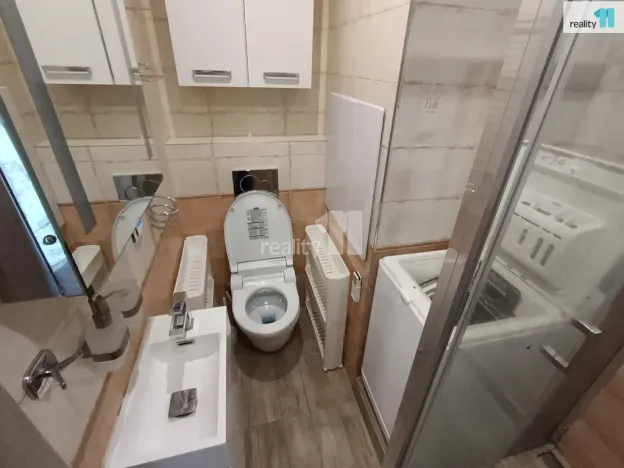 Pronájem bytu 2+kk, Praha - Chodov, Valentova, 30 m2