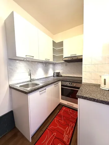 Pronájem bytu 2+kk, Praha - Vokovice, Ke dvoru, 49 m2