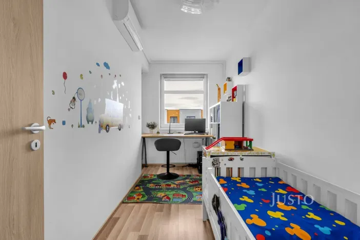 Prodej bytu 3+kk, Praha - Uhříněves, Oty Bubeníčka, 51 m2