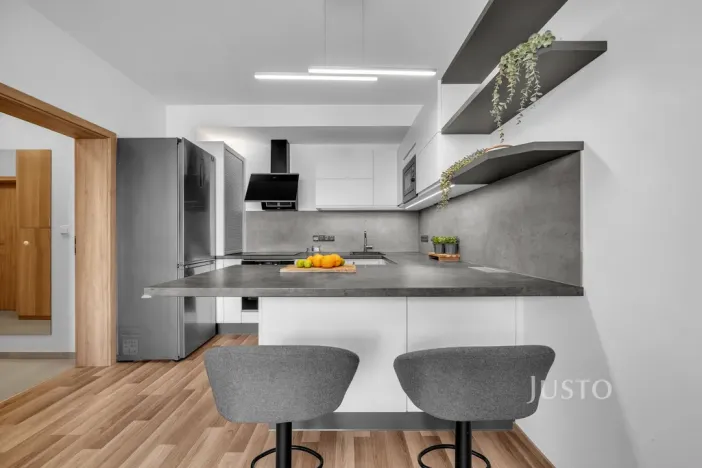 Prodej bytu 3+kk, Praha - Uhříněves, Oty Bubeníčka, 51 m2