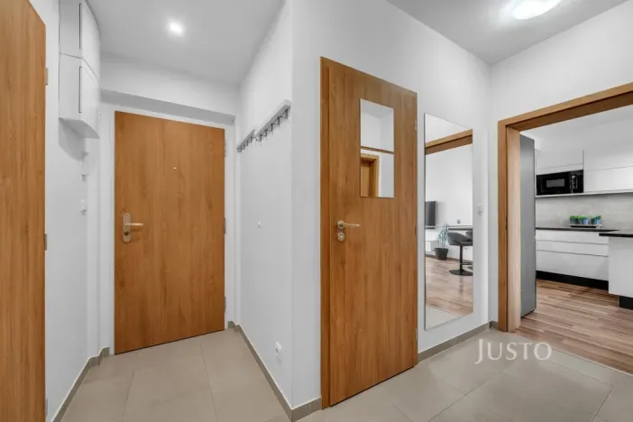 Prodej bytu 3+kk, Praha - Uhříněves, Oty Bubeníčka, 51 m2
