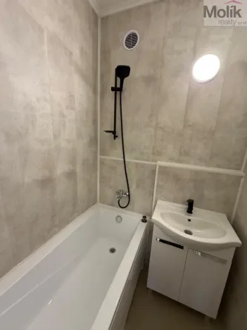 Pronájem bytu 2+1, Most, tř. Budovatelů, 56 m2