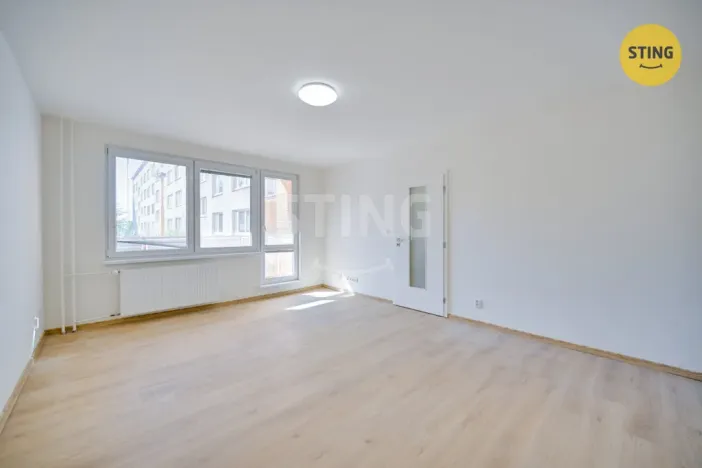 Prodej bytu 3+1, Uherské Hradiště, Derflanská, 78 m2