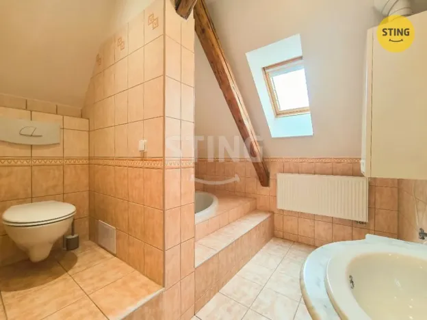 Pronájem atypického bytu, Ostrava, Josefa Šavla, 100 m2