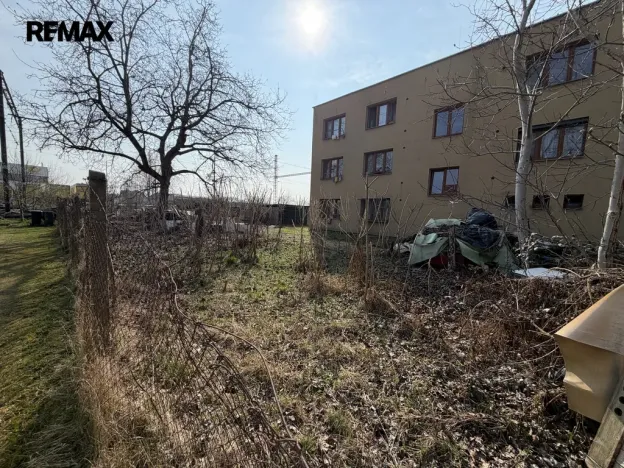 Prodej podílu 1/5 pozemku pro bydlení, České Budějovice, 709 m2