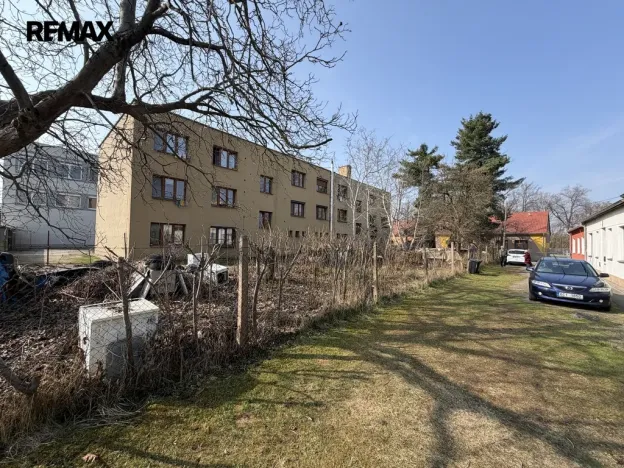 Prodej podílu 1/5 pozemku pro bydlení, České Budějovice, 709 m2
