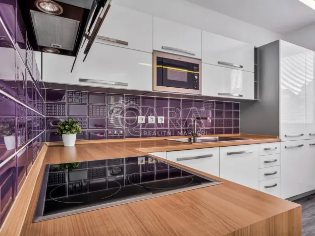 Pronájem bytu 3+kk, Dolní Břežany, Ke Kapličce, 80 m2