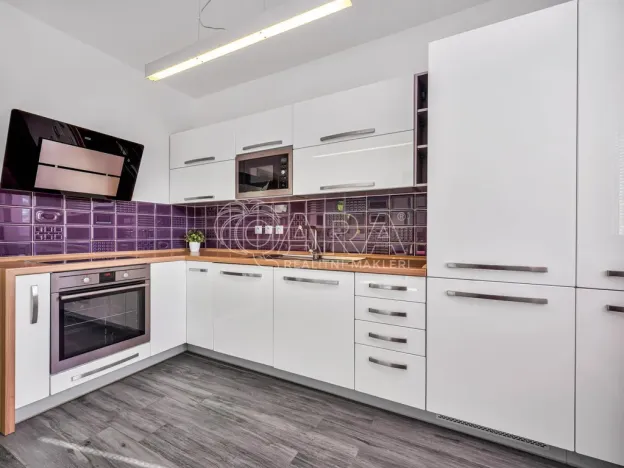 Pronájem bytu 3+kk, Dolní Břežany, Ke Kapličce, 80 m2