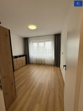 Prodej bytu 2+1, Ostrava - Poruba, Ukrajinská, 56 m2