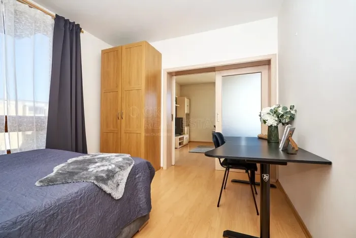 Pronájem bytu 2+kk, Praha, Lipovská, 55 m2