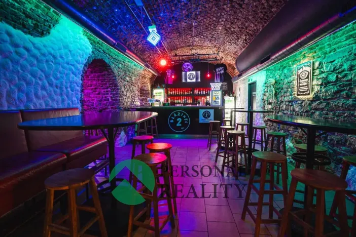 Pronájem restaurace, Praha - Smíchov, Preslova, 250 m2