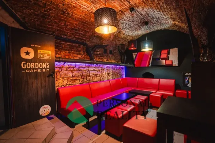 Pronájem restaurace, Praha - Smíchov, Preslova, 250 m2