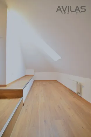 Pronájem bytu 1+kk, Týnec nad Sázavou, Klusáčkova, 45 m2