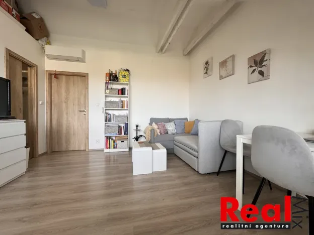 Pronájem bytu 2+kk, Brno, Klíny, 47 m2
