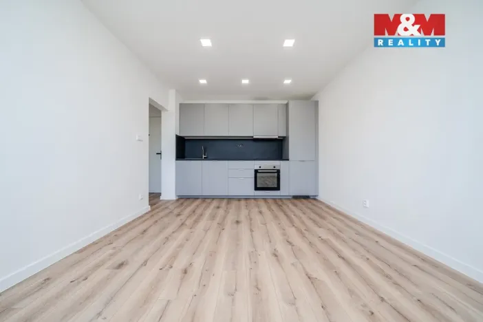 Prodej bytu 2+kk, Ostrava - Mariánské Hory, Marie Pujmanové, 40 m2