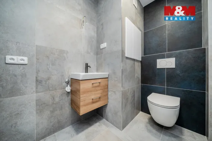 Prodej bytu 2+kk, Ostrava - Mariánské Hory, Marie Pujmanové, 40 m2