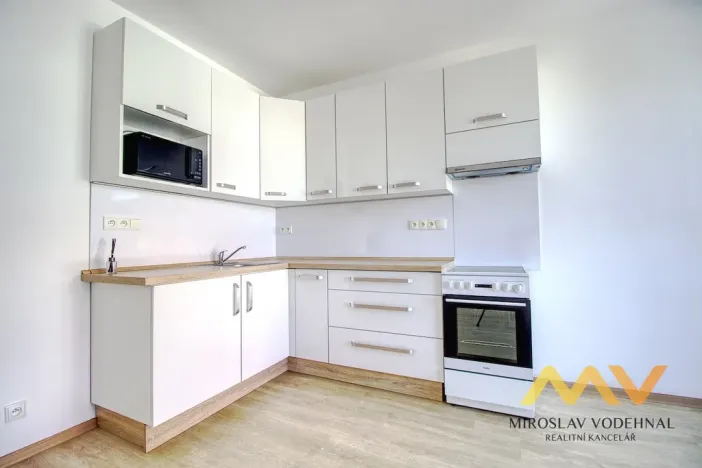Pronájem bytu 2+kk, Hradec Králové - Svobodné Dvory, K Meteoru, 59 m2
