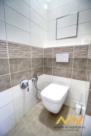 Pronájem bytu 2+kk, Hradec Králové - Svobodné Dvory, K Meteoru, 59 m2