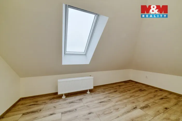 Pronájem bytu 3+kk, Luby, Revoluční, 74 m2