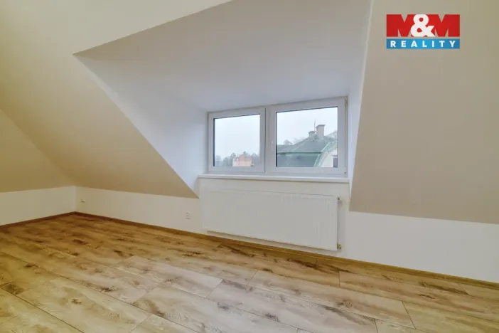 Pronájem bytu 3+kk, Luby, Revoluční, 74 m2