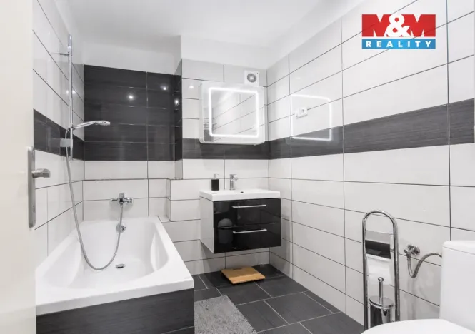 Prodej rodinného domu, Hošťálkovy, 170 m2