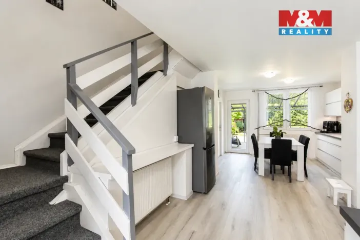 Prodej rodinného domu, Hošťálkovy, 170 m2