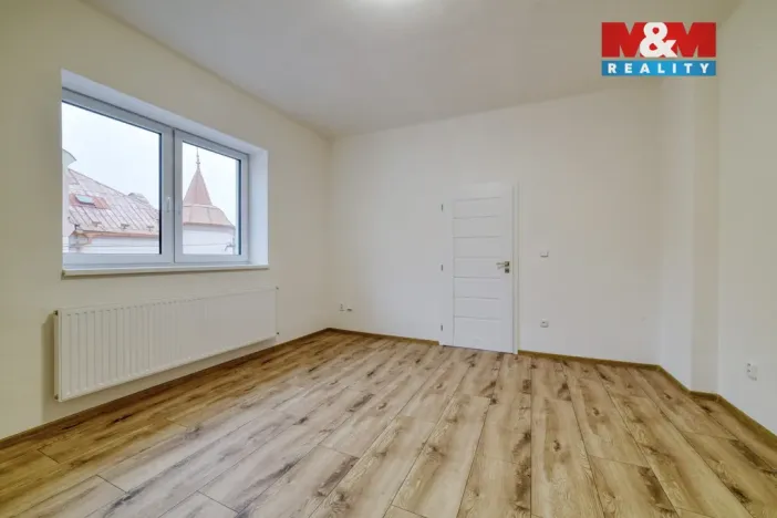 Pronájem bytu 3+kk, Luby, Revoluční, 71 m2