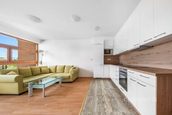 Pronájem bytu 2+kk, Praha - Hlubočepy, Štěpařská, 54 m2
